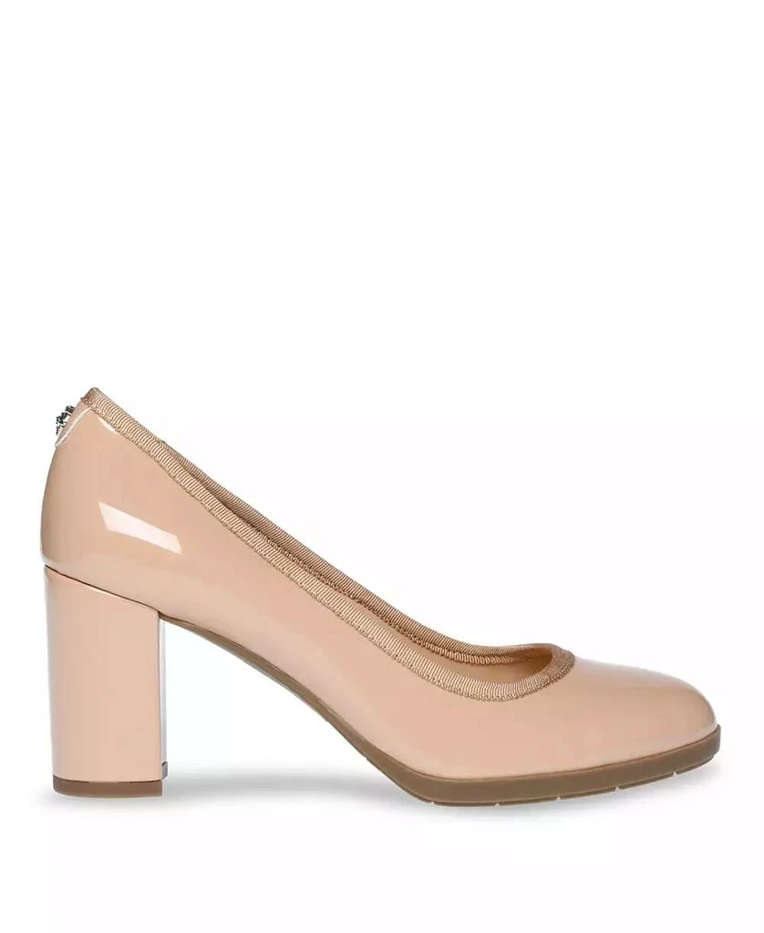 商品Anne Klein|Women's Castana Round Toe Block Heel Pumps,价格¥374,第2张图片详细描述