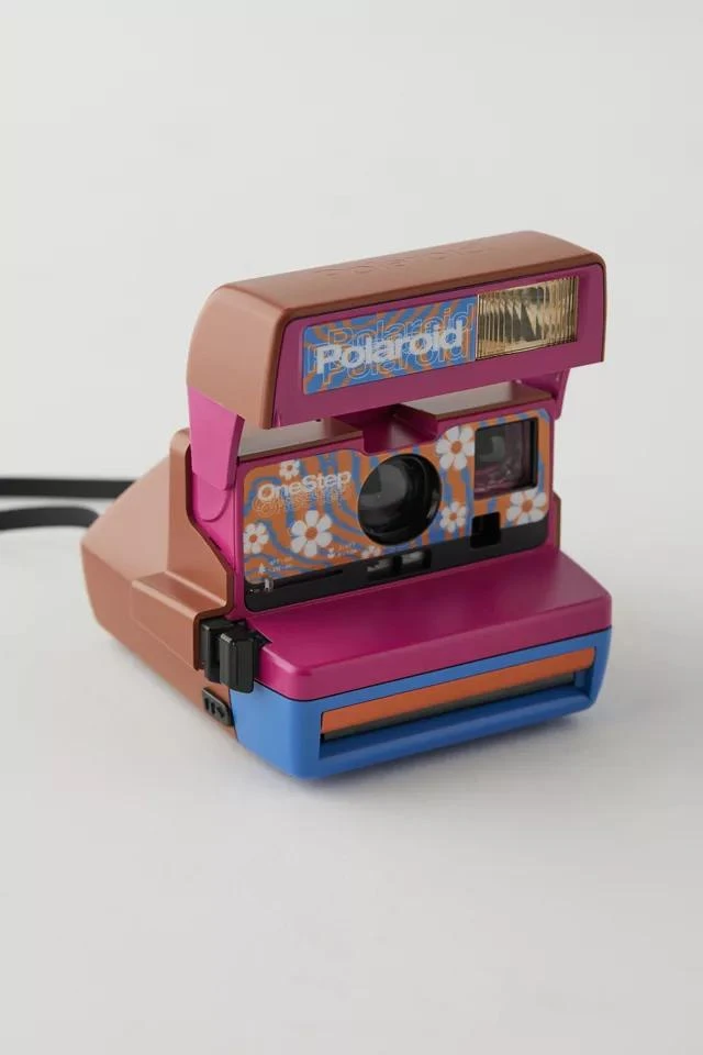 商品Retrospekt|Polaroid UO Exclusive 600 Instant Camera Refurbished By Retrospekt,价格¥676,第1张图片