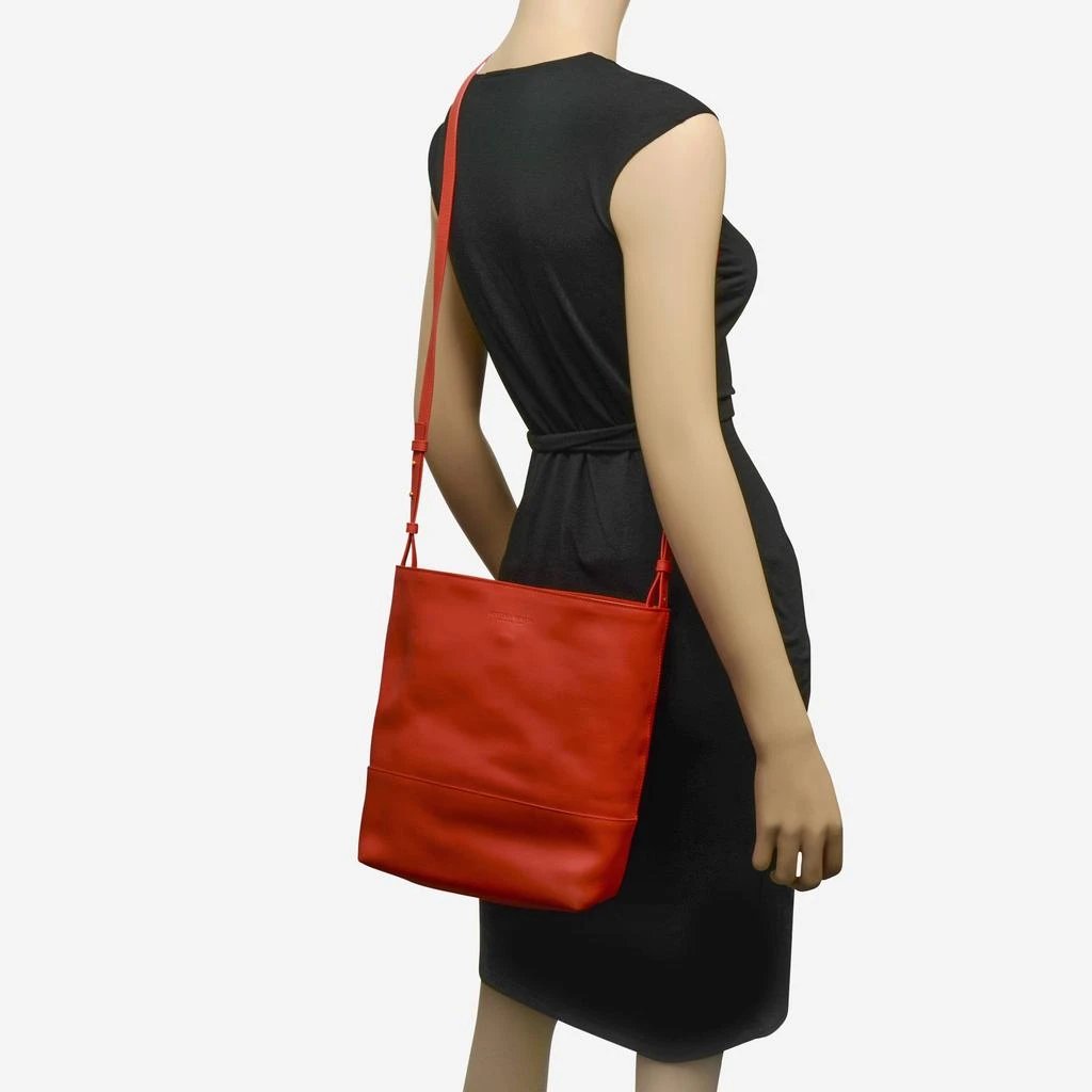 商品Bottega Veneta|Bottega Veneta Red Leather Bucket Bag 570177-Vm40M-8746,价格¥6024,第2张图片详细描述