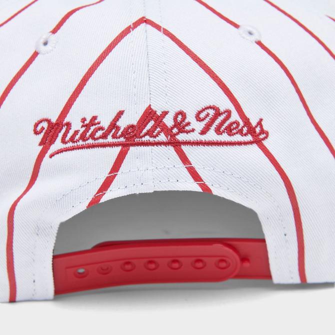 Mitchell & Ness Chicago Bulls NBA Pinstripe Snapback Hat商品第5张图片规格展示