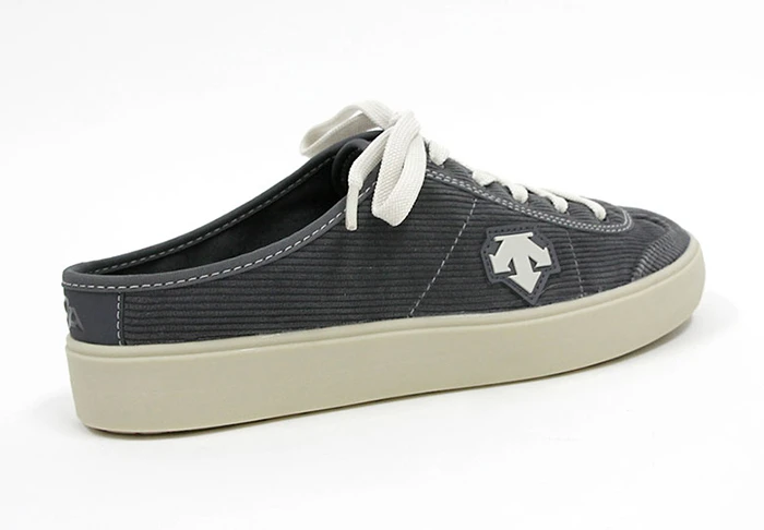 【享贝家】DESCENTE 迪桑特 帆布半拖休闲鞋 女款 深灰色 SM323LSN92-GRY0（现采购商品，下单后12天内发货） 商品
