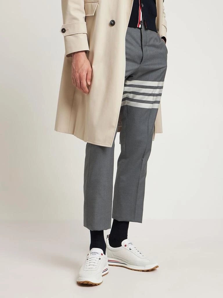 商品Thom Browne|Suede & Tech Runner Low Top Sneakers,价格¥4872,第1张图片详细描述