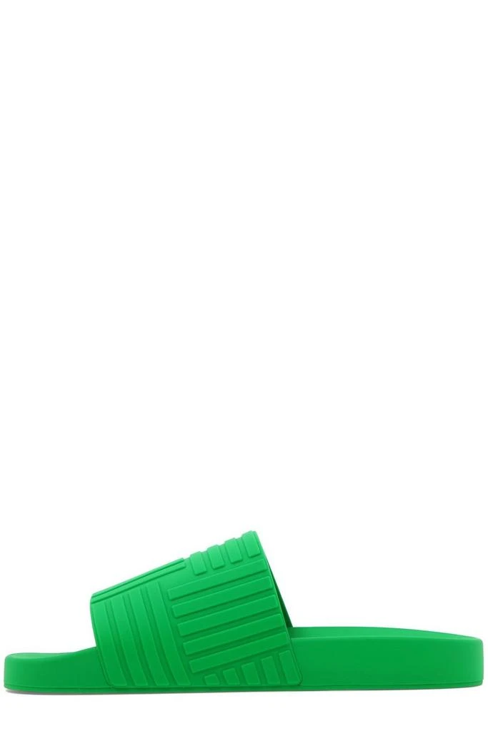 商品Bottega Veneta|Bottega Veneta Embossed Open-Toe Slides,价格¥1167,第2张图片详细描述