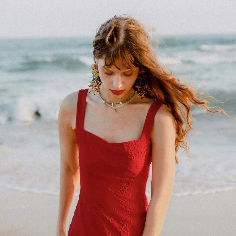 Tanya红色立体抽象印花吊带连衣裙 | Tanya Dress - Rose Red 商品
