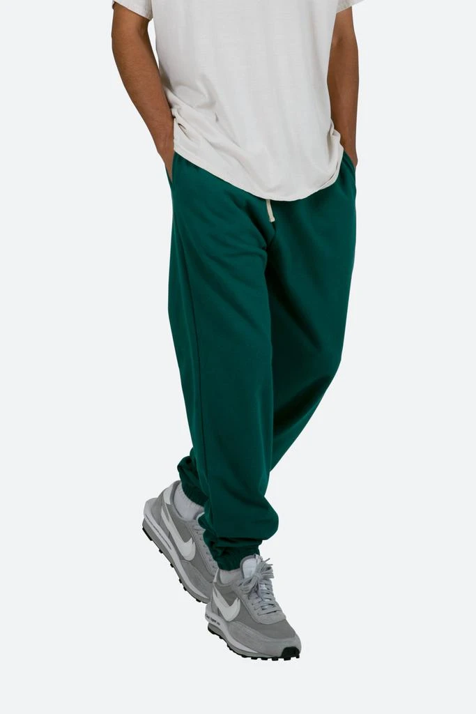 商品MNML|Slouch Sweatpants - Green,价格¥211,第2张图片详细描述