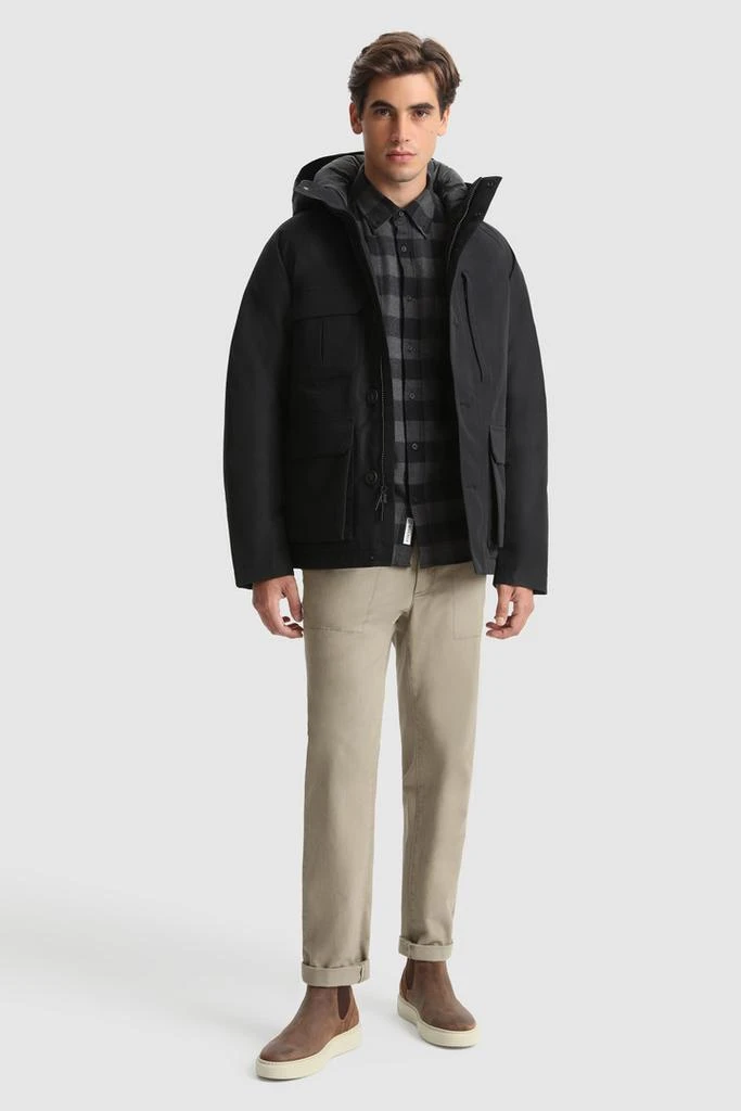 商品Woolrich|GORE-TEX Mountain Jacket,价格¥3877,第2张图片详细描述