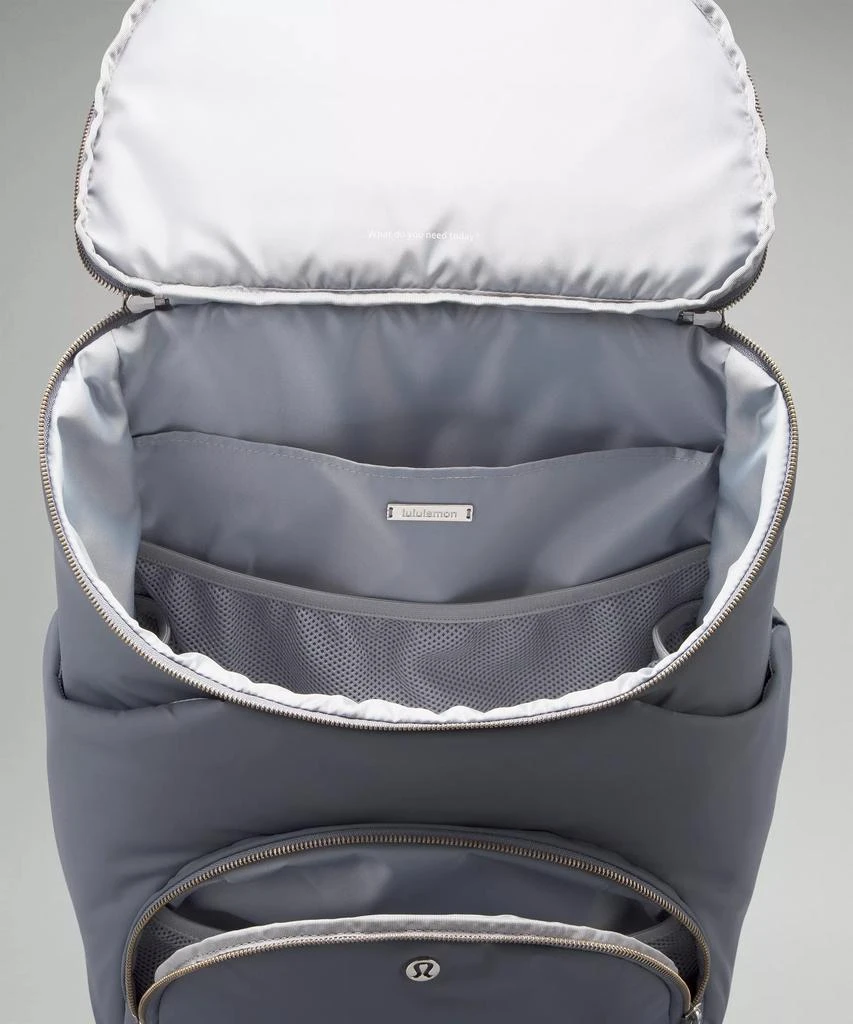 New Parent Backpack 17L 商品