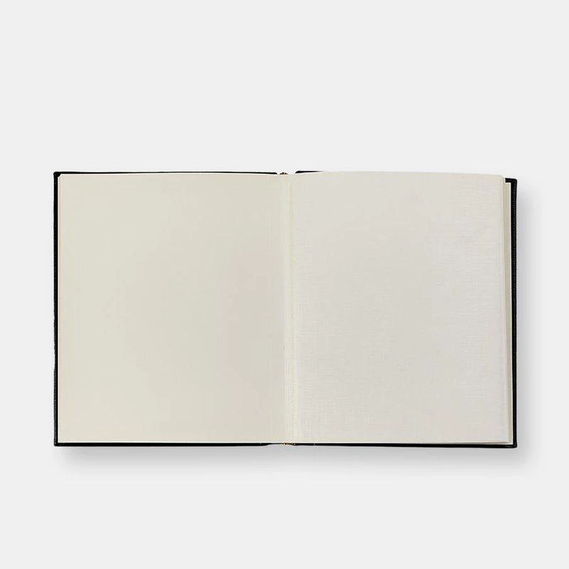商品Graphic Image|Junior Leather Bound Album,价格¥1020,第2张图片详细描述