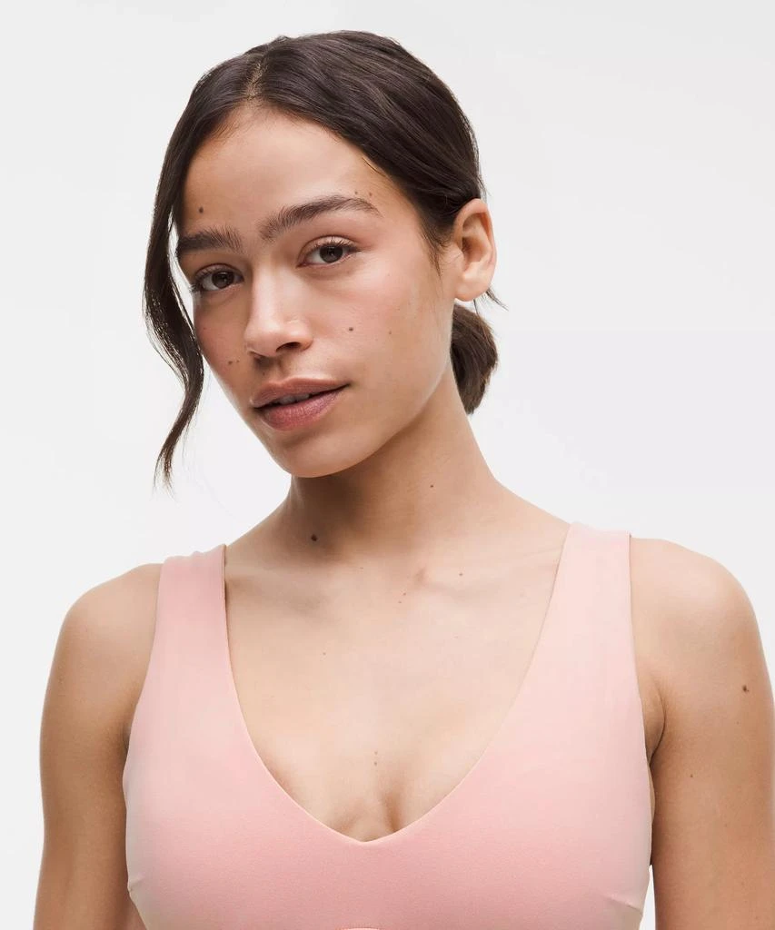 lululemon Align™ V-Neck Bra *Light Support, C/D Cup 商品