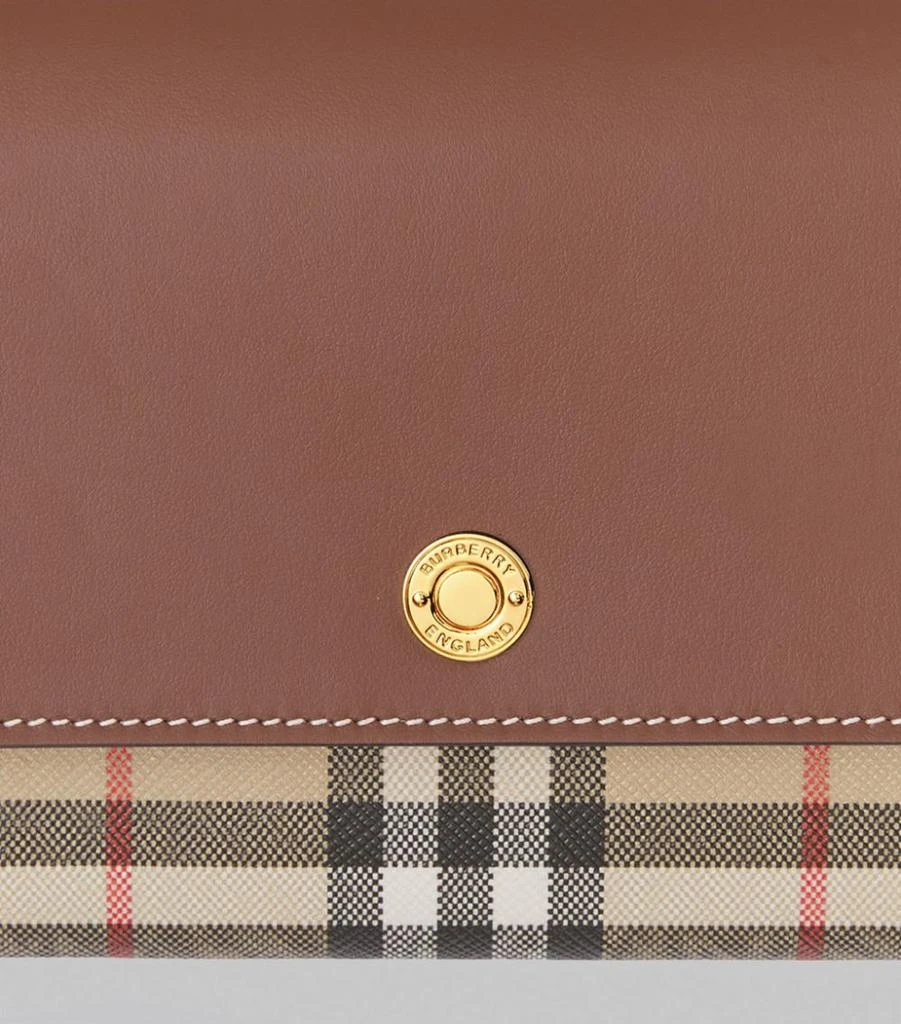 Vintage Check Detachable-Strap Wallet 商品