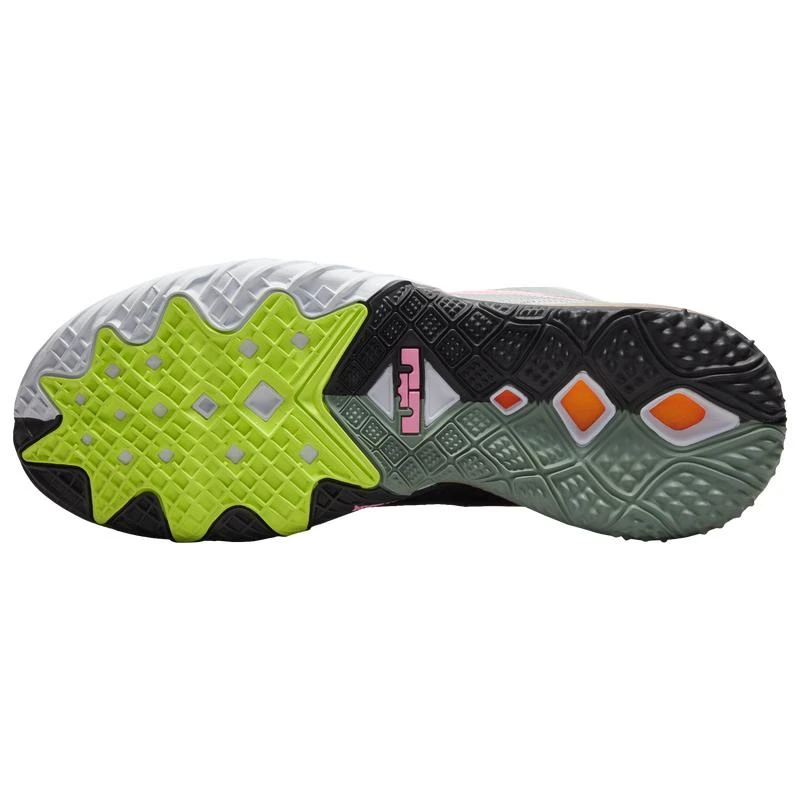 商品NIKE|Nike LeBron XVIII Low - Men's,价格¥902,第5张图片详细描述