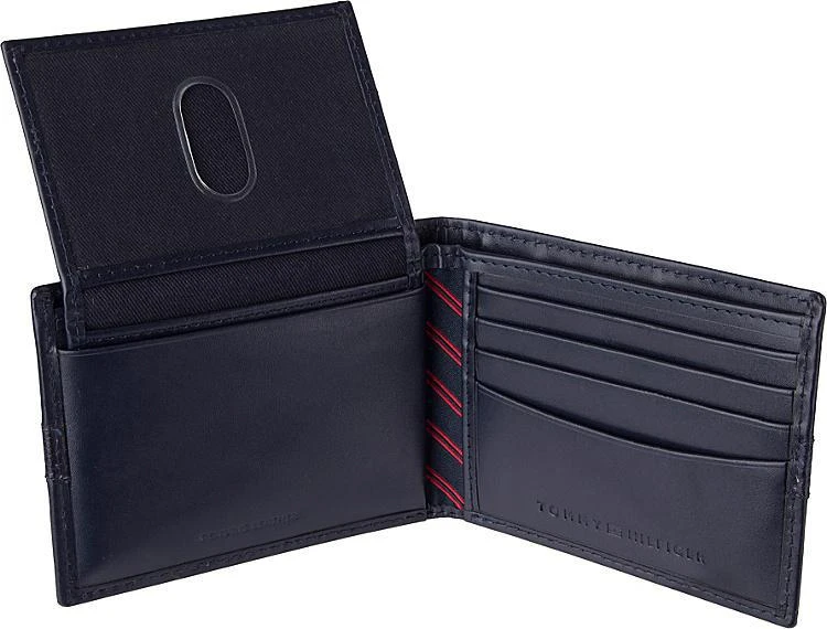 商品Tommy Hilfiger|Ranger Passcase Wallet,价格¥216,第2张图片详细描述