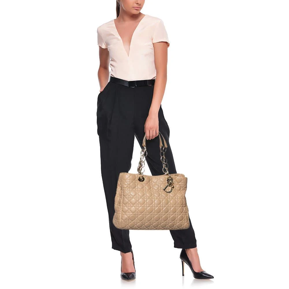 商品[二手商品] Dior|Dior Beige Cannage Quilted Leather Large Shopper Tote,价格¥5512,第2张图片详细描述