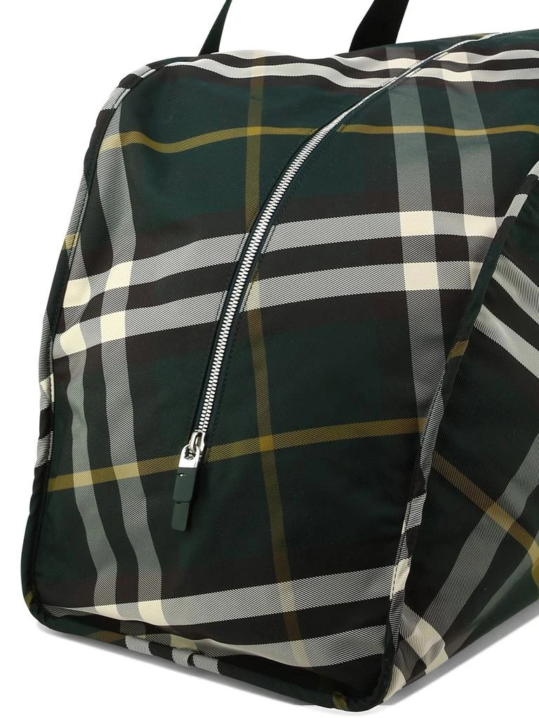 商品Burberry|Large Shield Travel & Sport Bags Green,价格¥5490,第4张图片详细描述