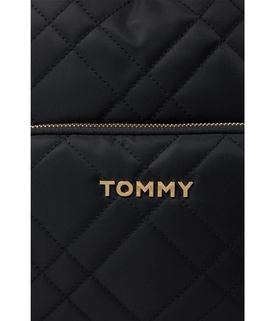商品Tommy Hilfiger|Afton Convertible Backpack,价格¥727,第4张图片详细描述