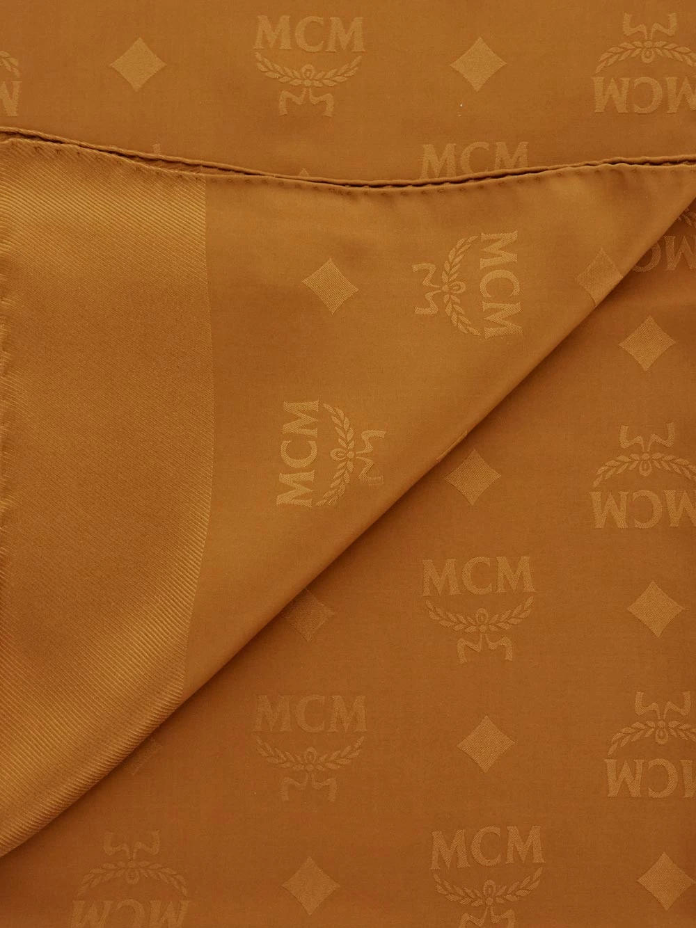 商品【预售7天】 MCM|MCM 女士围巾 MEFDAMM08CO 橙色,价格¥2715,第4张图片详细描述