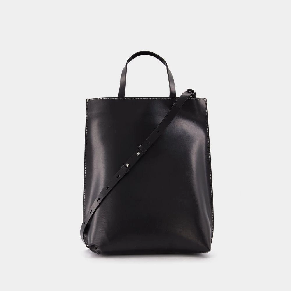 商品Ganni|Banner Bag in Black Leather,价格¥1588,第3张图片详细描述