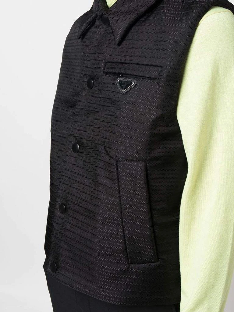 商品Prada|PRADA logo-plaque detail vest,价格¥9968,第5张图片详细描述