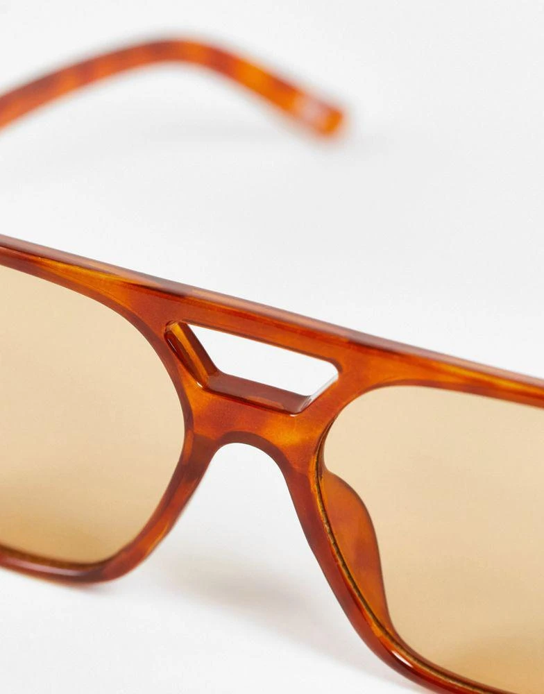 商品ASOS|ASOS DESIGN aviator sunglasses in tort with light brown lens,价格¥81,第2张图片详细描述