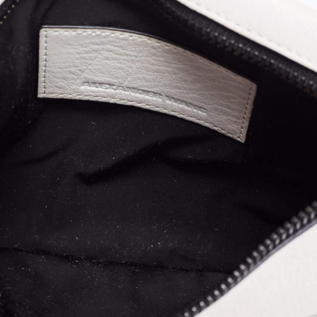 Alexander Wang White/Black Leather Slim Wristlet Clutch商品第9张图片规格展示