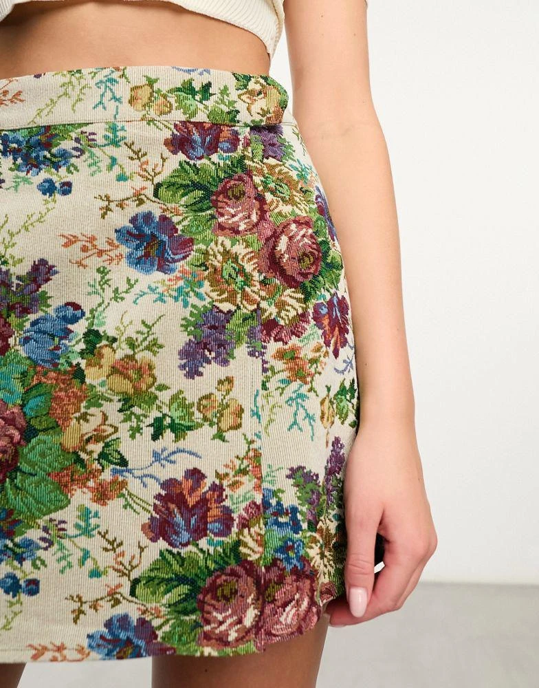 商品ASOS|ASOS DESIGN mini skirt in tapestry jacquard,价格¥97,第3张图片详细描述