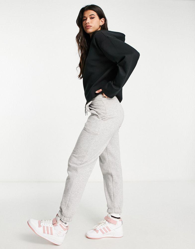 adidas Originals premium essentials hoodie in black商品第2张图片规格展示