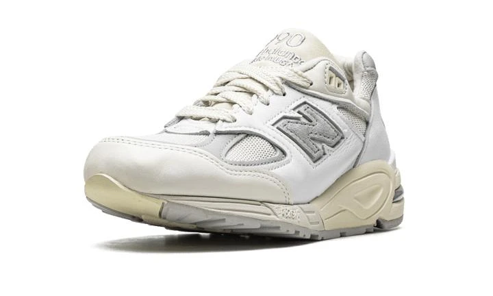 商品New Balance|New Balance 990 V2,价格¥1629-¥2299,第5张图片详细描述
