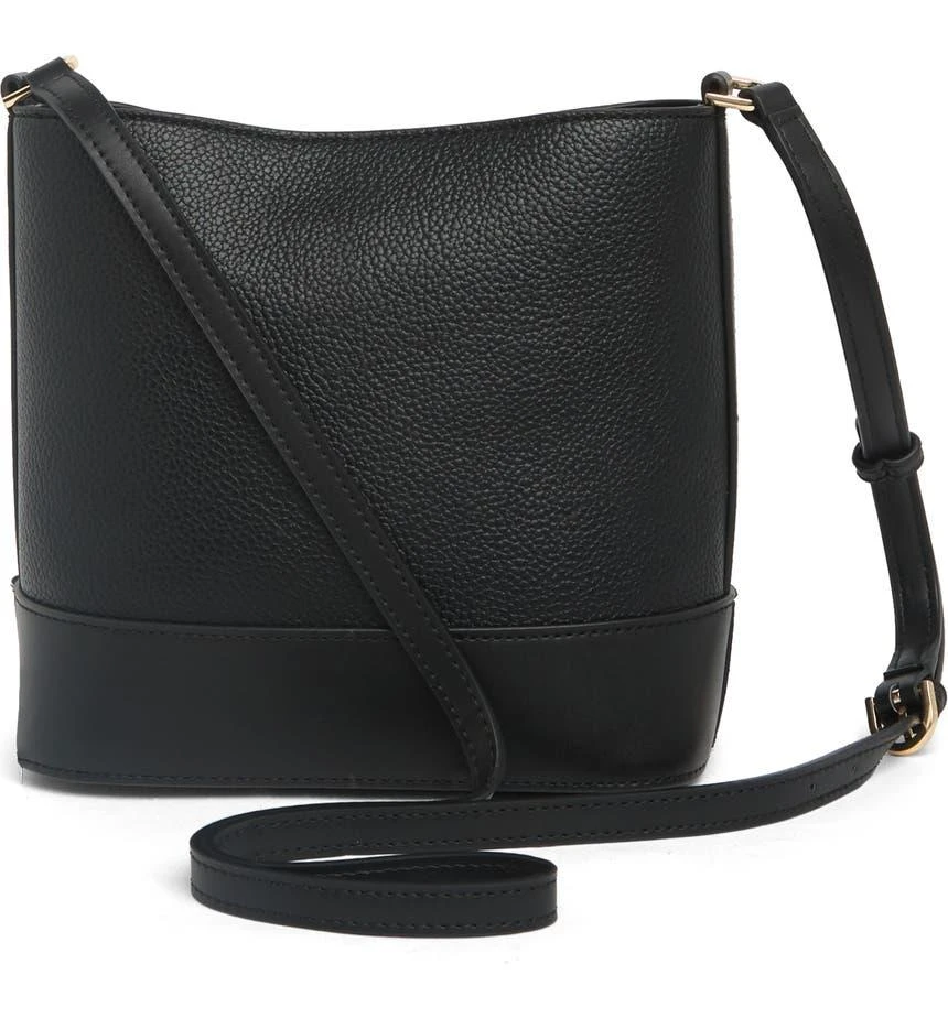 商品Calvin Klein|Adrina Crossbody Bag,价格¥189,第2张图片详细描述