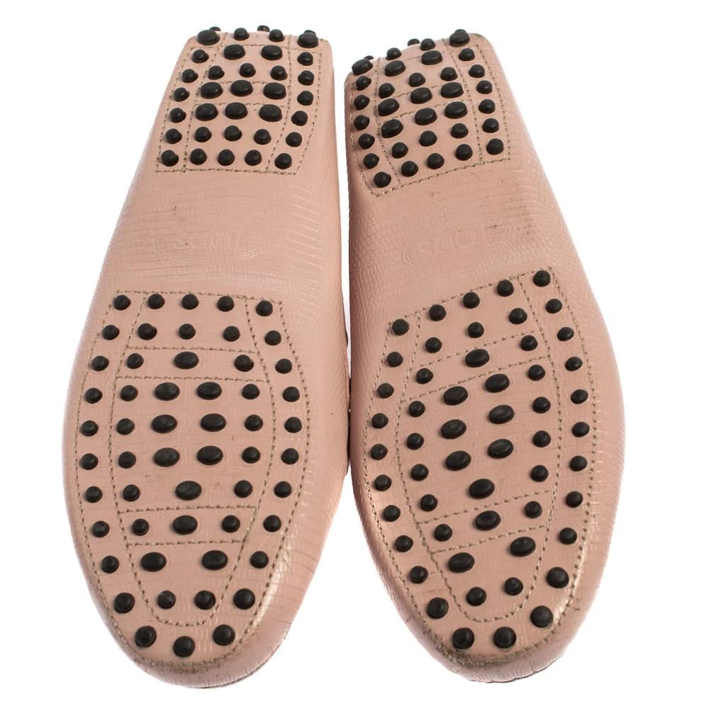 Tod's Pink Lizard Embossed Leather Slip On  Loafers Size 41 商品