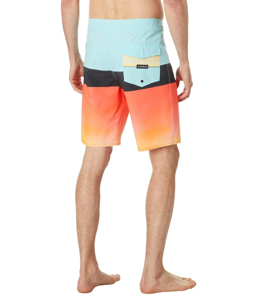 商品Quiksilver|Surfsilk Panel 20" Boardshorts,价格¥243,第2张图片详细描述