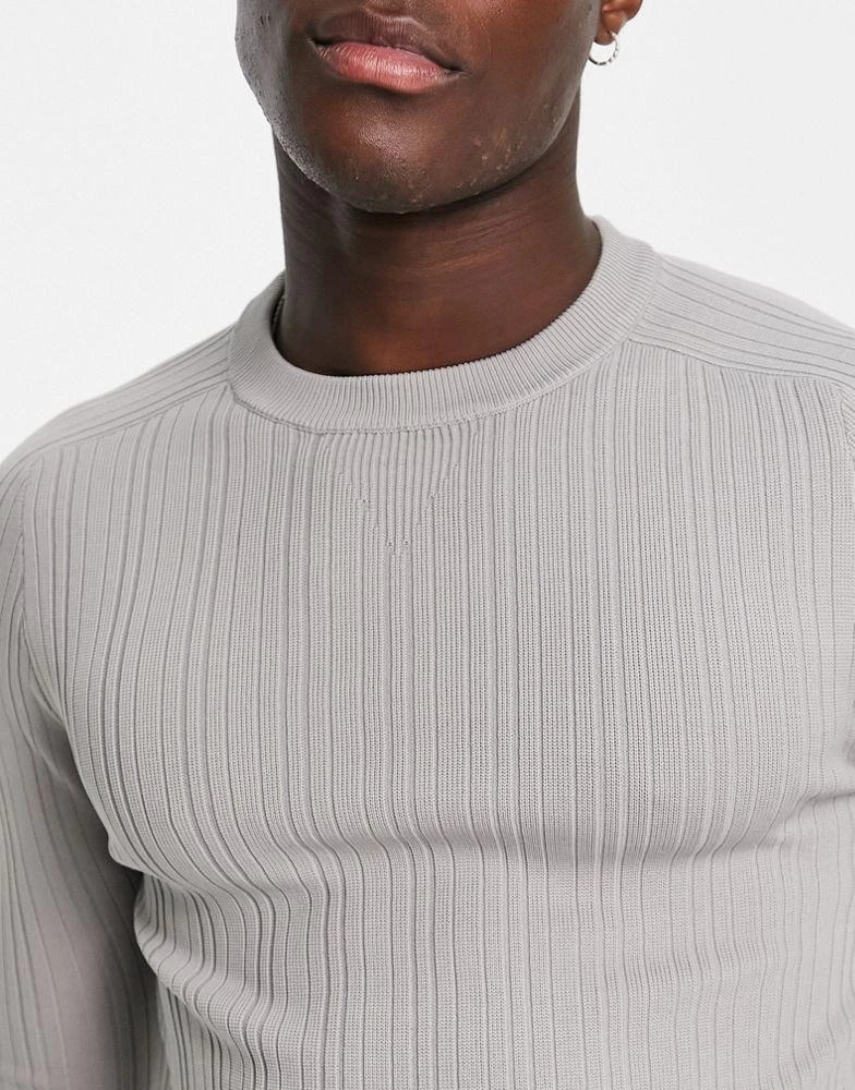 商品River Island|River Island muscle rib crew neck jumper in grey,价格¥162,第3张图片详细描述