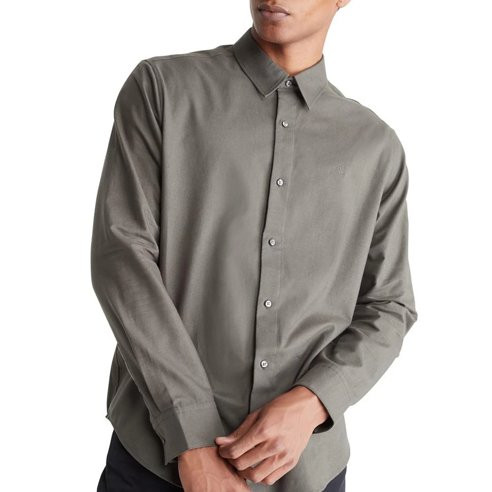 商品Calvin Klein|Men's Regular-Fit Solid Button-Down Flannel Shirt,价格¥637,第3张图片详细描述
