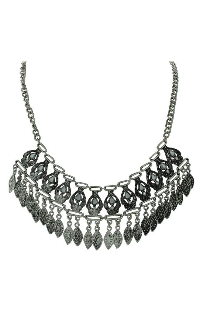 商品OLIVIA WELLES|14k Gold Plated Detailed Stone and Leaf Bib Necklace,价格¥246,第1张图片