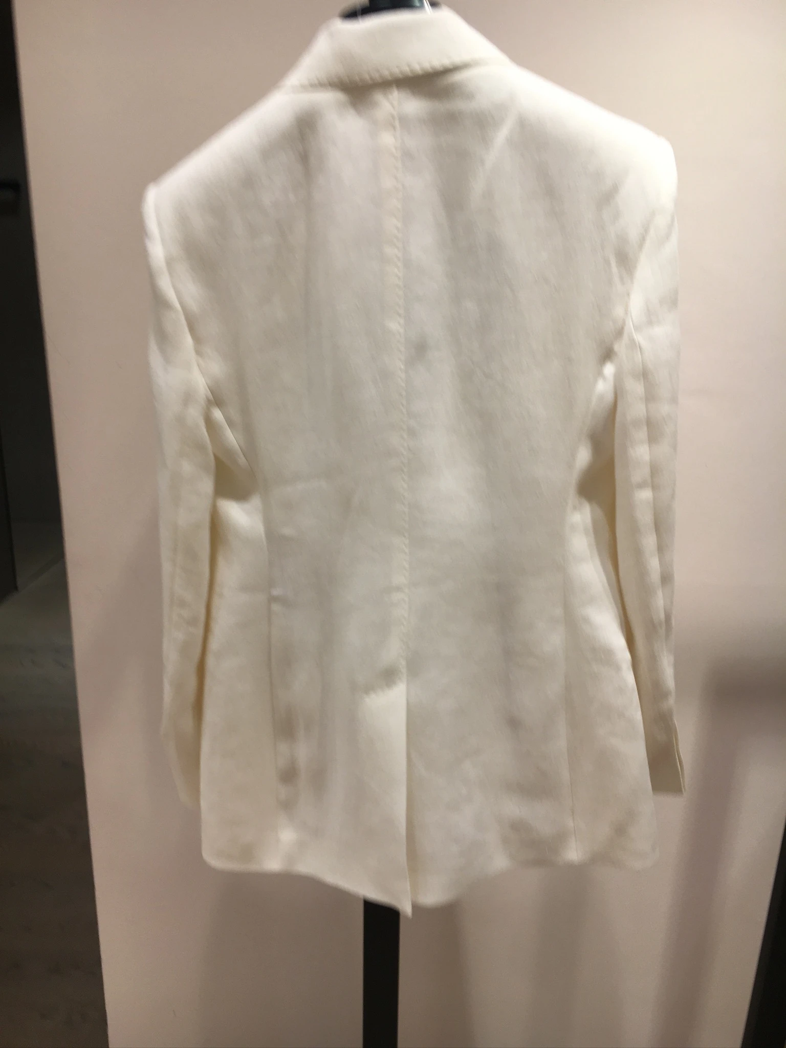 商品MaxMara Studio|MaxMara Studio 2024春夏单排扣V领西装 VANDEA 6041034206,价格¥3951,第3张图片详细描述