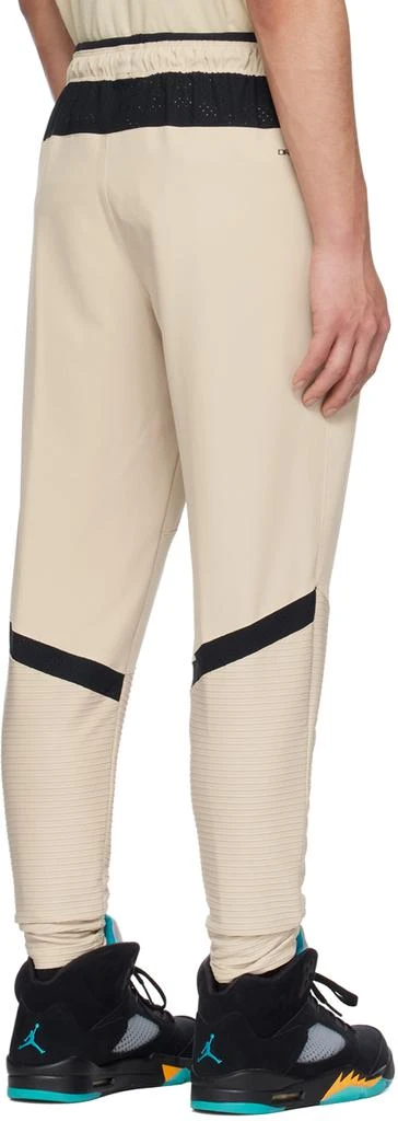 商品Jordan|Beige Paneled Sweatpants,价格¥251,第3张图片详细描述