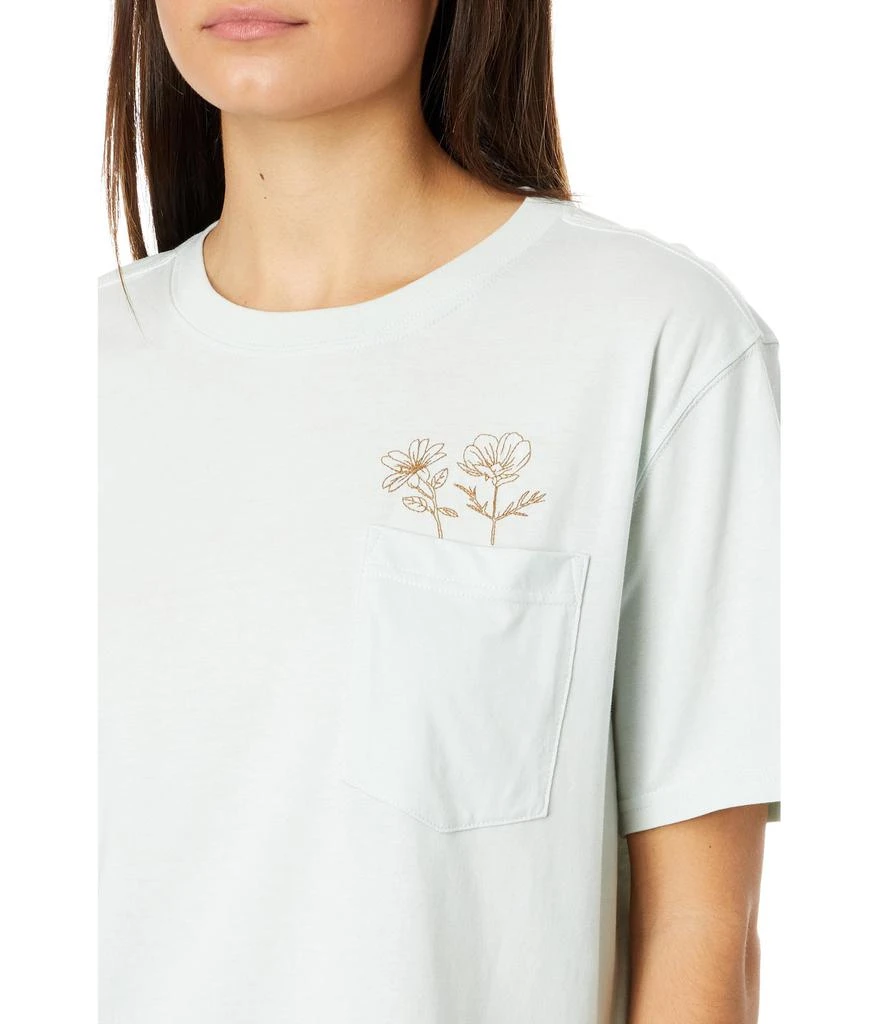 商品Carhartt|Loose Fit Lightweight Short Sleeve Flower Pocket T-Shirt,价格¥225,第3张图片详细描述