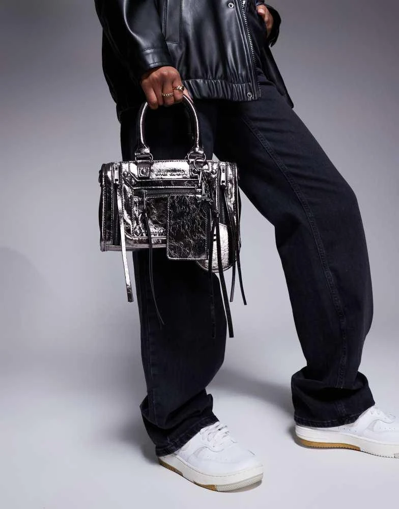 商品River Island|River Island small shoulder bag with charm detail in silver,价格¥265,第4张图片详细描述