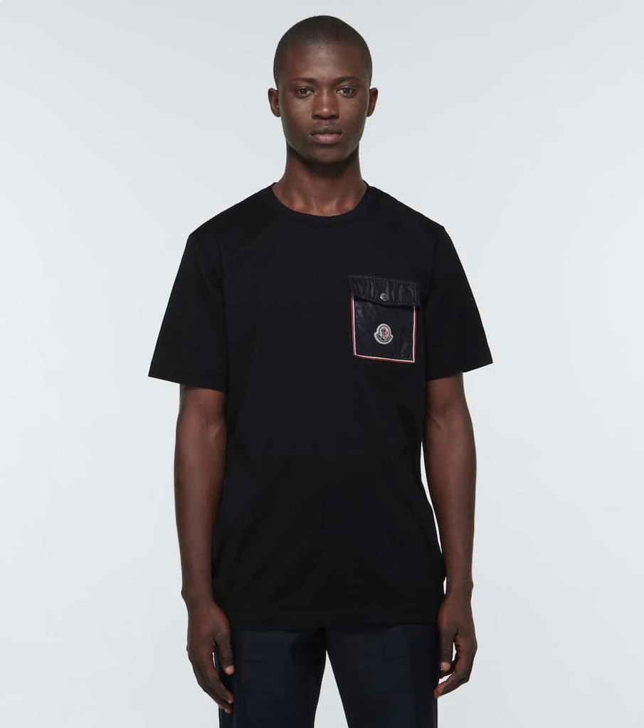 商品Moncler|尼龙口袋T恤,价格¥2950,第3张图片详细描述
