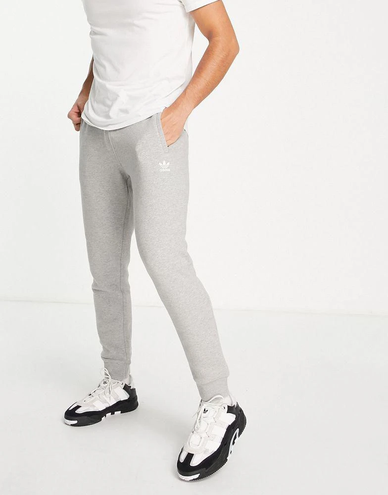 商品Adidas|adidas Originals essentials slim fit joggers with small logo in grey,价格¥444,第1张图片