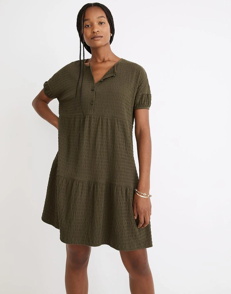 商品Madewell|(Re)sourced Crinkle-Knit Tiered Mini Dress,价格¥240,第1张图片