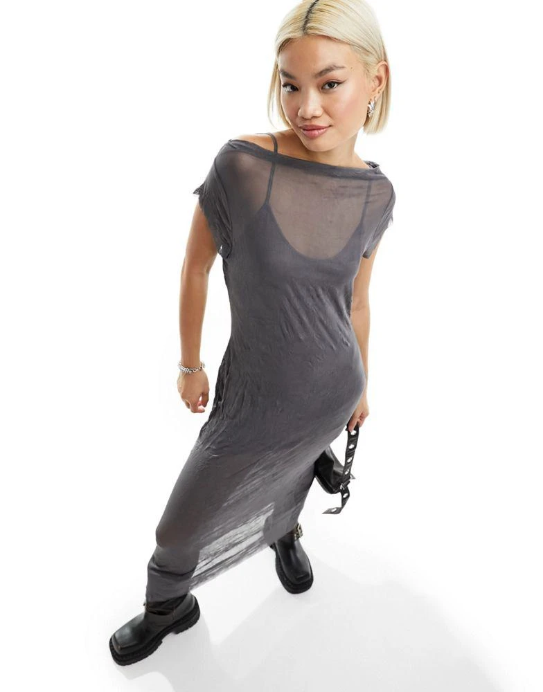 商品COLLUSION|COLLUSION crinkle mesh cap sleeve maxi dress in grey,价格¥250,第1张图片