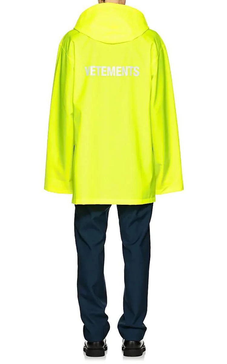 商品Vetements|Logo Hooded Raincoat,价格¥5903,第3张图片详细描述