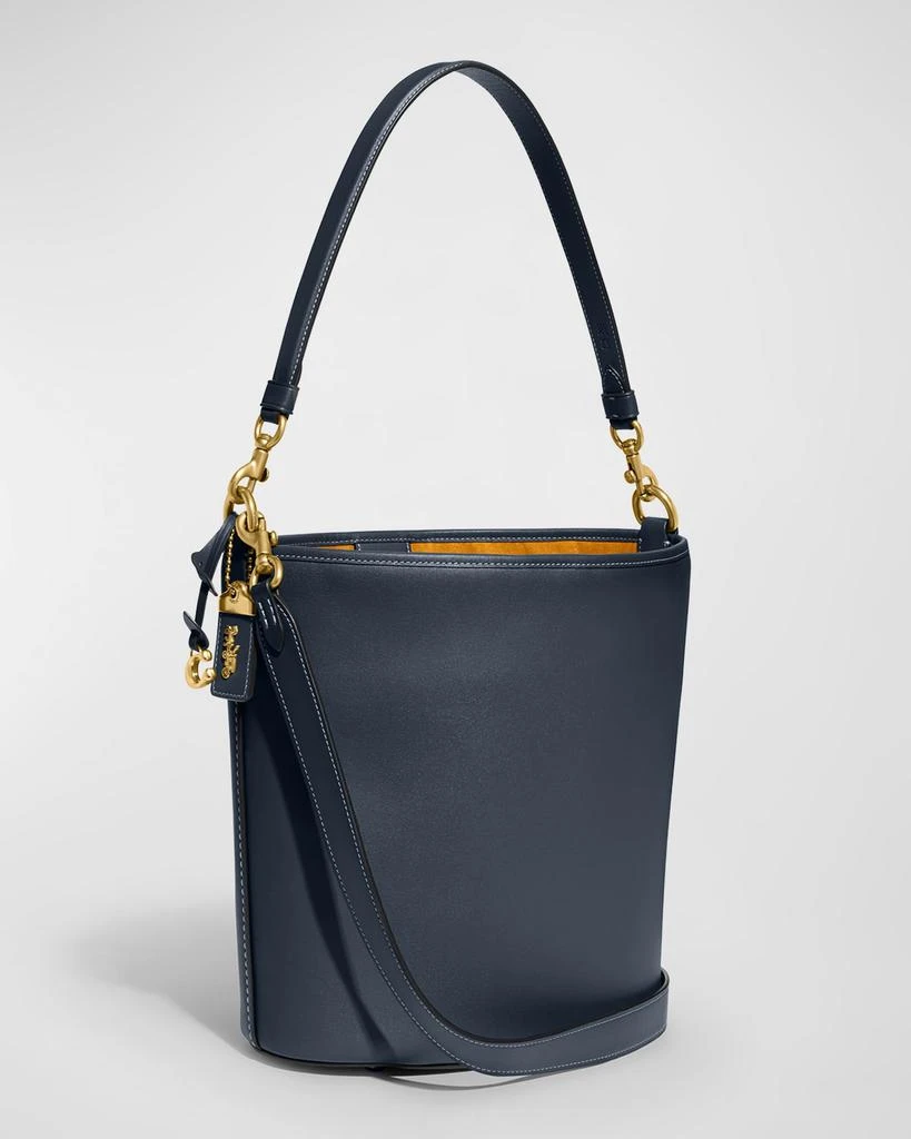 商品Coach|Dakota Glove-Tanned Leather Bucket Bag,价格¥3710,第5张图片详细描述