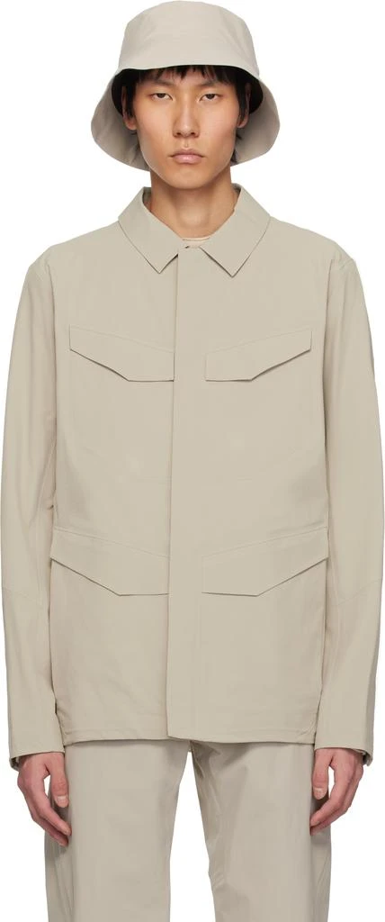 商品Veilance|Beige Field Softshell Jacket,价格¥2655,第1张图片