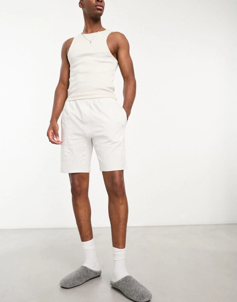 商品Calvin Klein|Calvin Klein cotton sleep shorts in light grey,价格¥150,第2张图片详细描述