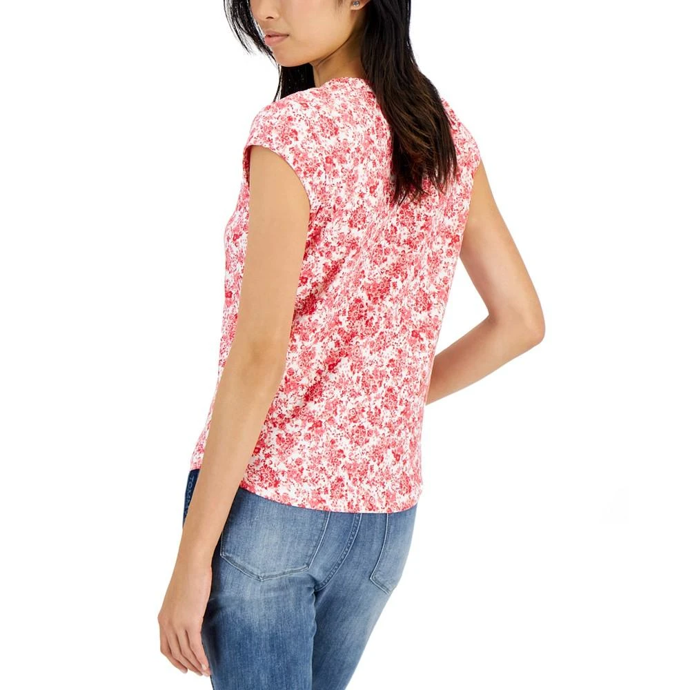 商品Tommy Hilfiger|Women's Lattice Floral-Print Top,价格¥445,第2张图片详细描述