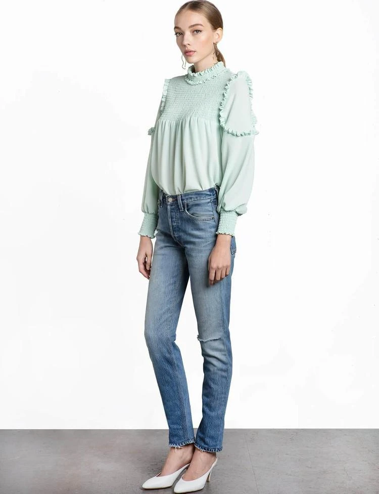 Mint Ruffled Mock Neck Blouse 商品