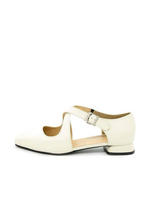 商品NONETHELESS|N20-S177_X-Strap Flat Shoes_Cream,价格¥1758,第3张图片详细描述