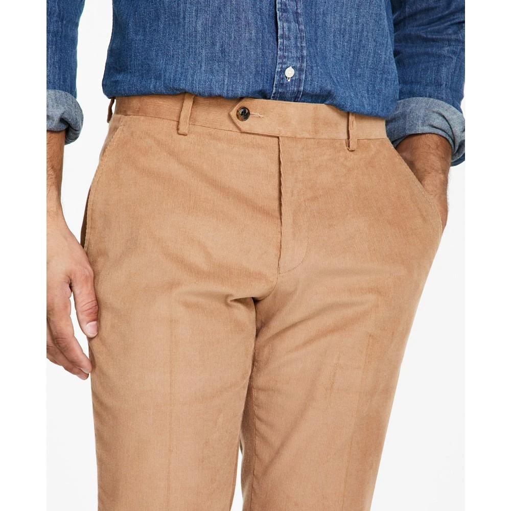 商品Tommy Hilfiger|Men's Modern-Fit Solid Corduroy Pants,价格¥217,第4张图片详细描述