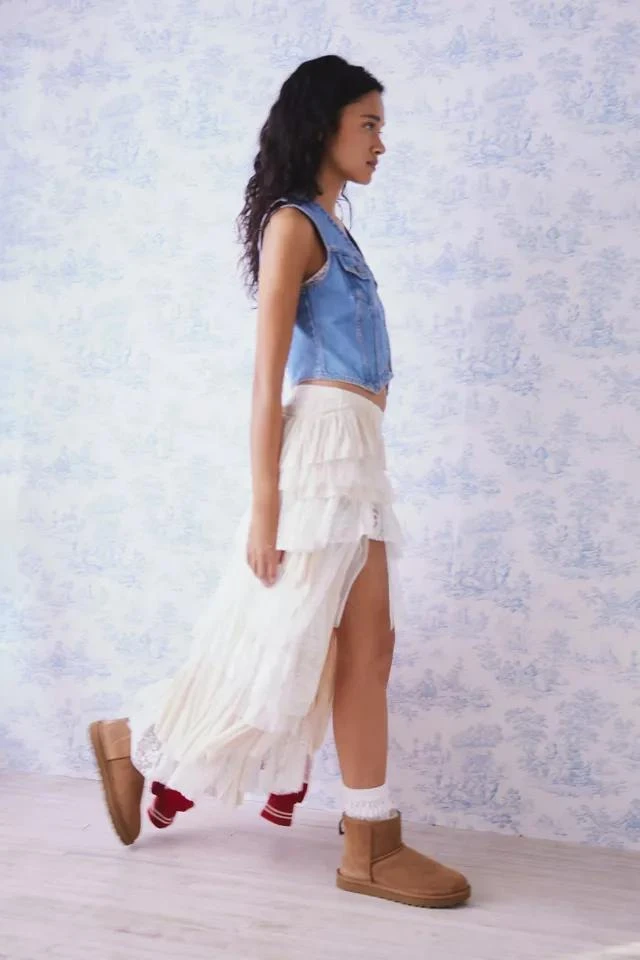 商品Kimchi Blue|Kimchi Blue Tiered Ruffle Midi Skirt,价格¥969,第3张图片详细描述